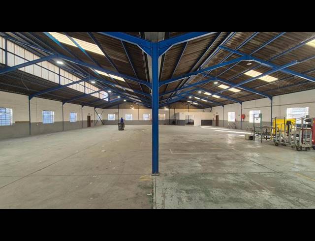 INDUSTRIAL PROPERTY TO RENT IN PAROW VALLEY
